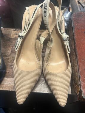 Dior J'Adior Beige Textured Slingback Heels